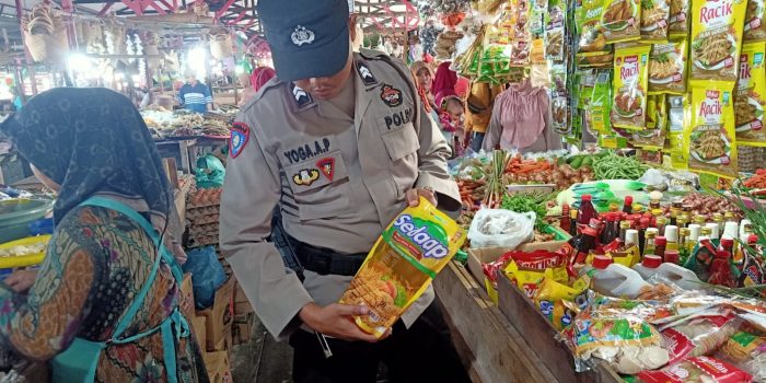 FOTO 1 - CEK MINYAK GORENG