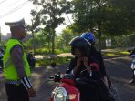 FOTO 2 - EDUKASI KLIK HELM