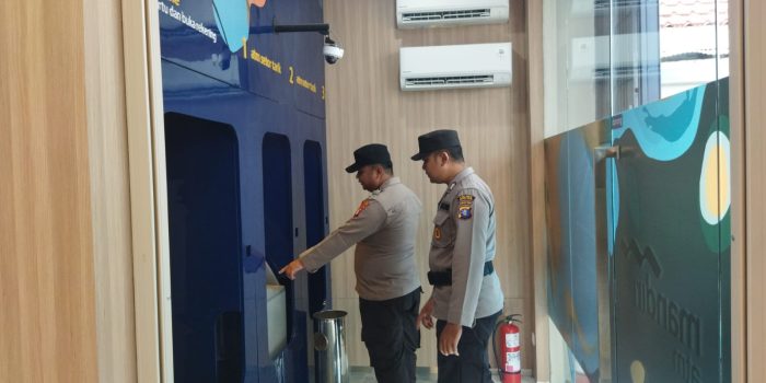 FOTO 2 - PATROLI KRYD IMBAU KAMTIBMAS