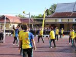 FOTO 7 - OLAHRAGA RUTIN