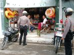 FOTO 14 - PATROLI KE PASAR