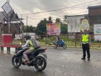 FOTO 3 - ATUR LALU LINTAS