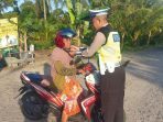 FOTO 3 - KLIK HELM