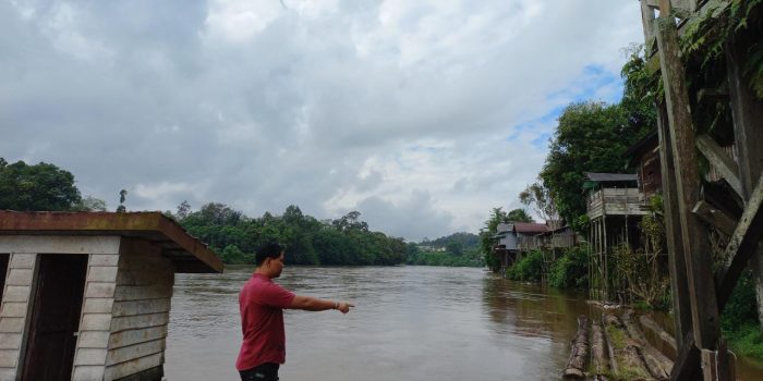 FOTO 4 - CEK DEBIT SUNGAI