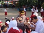 FOTO 8 - WAKAPOLRES USAI UPACARA BENDERA